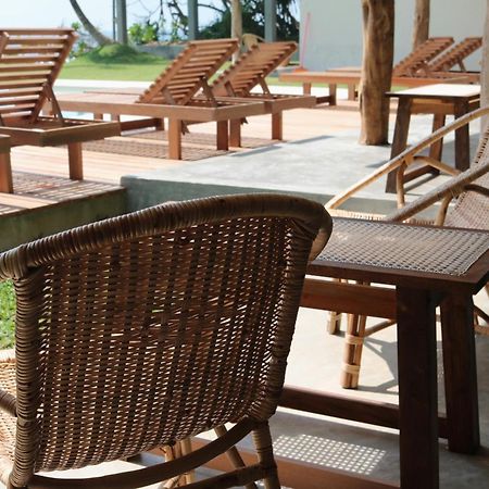 Swell Shacks Hotell Matara Eksteriør bilde